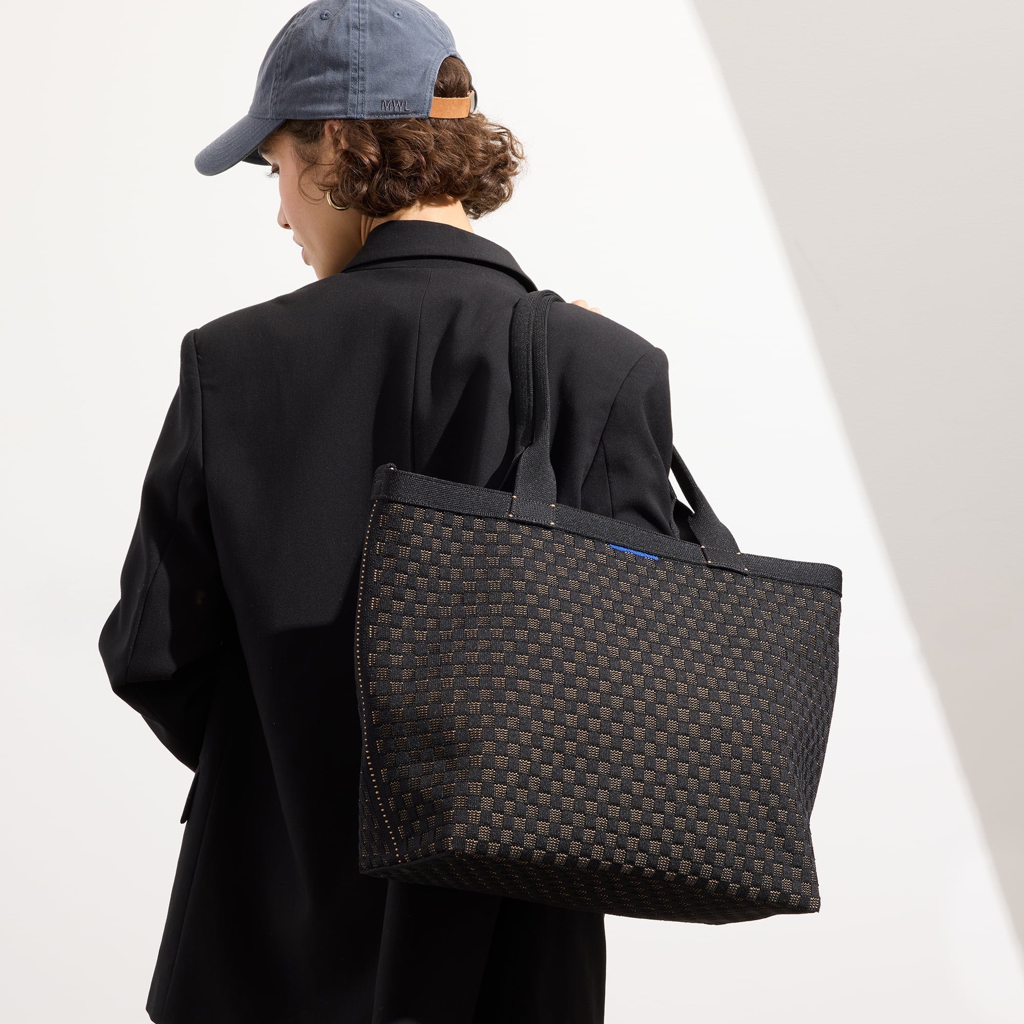 The Lightweight Zip Tote - Night Song - Image 3